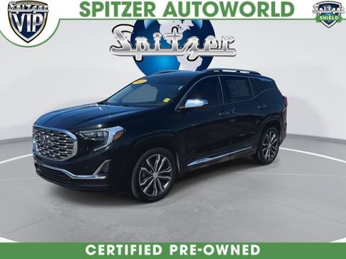 Used 2021 GMC Terrain Denali w/ Denali Premium Package AWD/4WD image 4