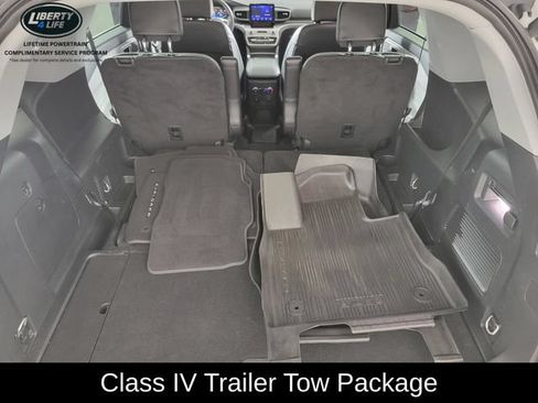 Certified 2023 Ford Explorer XLT w/ Equipment Group 202A AWD/4WD image 16