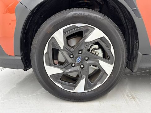 Used 2025 Subaru Crosstrek 2.5i Limited image 9