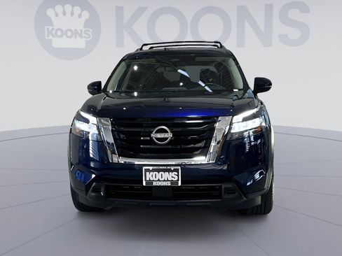 Used 2023 Nissan Pathfinder SV w/ Cargo Package image 19