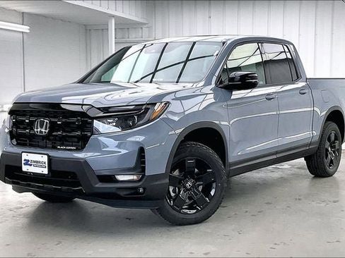 New 2026 Honda Ridgeline Black Edition image 2