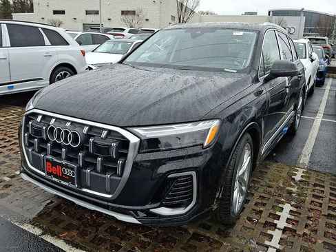 New 2025 Audi Q7 3.0T Premium Plus AWD/4WD image 2
