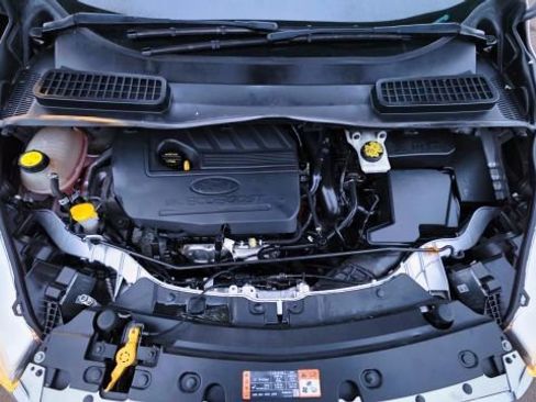 Used 2017 Ford Escape SE w/ Equipment Group 201A image 55