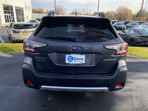 Used 2023 Subaru Outback Limited image 5