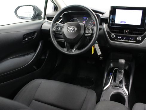 Used 2024 Toyota Corolla LE FWD image 27