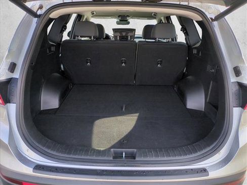 Used 2023 Hyundai Santa Fe SEL image 6