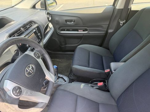 Used 2015 Toyota Prius C Two FWD image 10