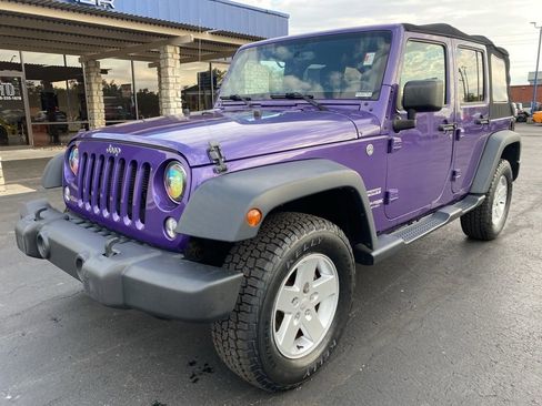 Used 2018 Jeep Wrangler Unlimited Sport S AWD/4WD image 7