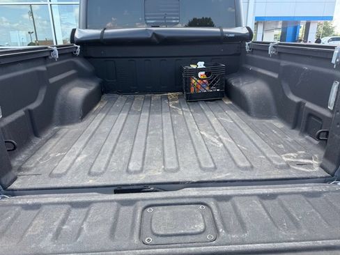 Used 2021 Jeep Gladiator Sport AWD/4WD image 7