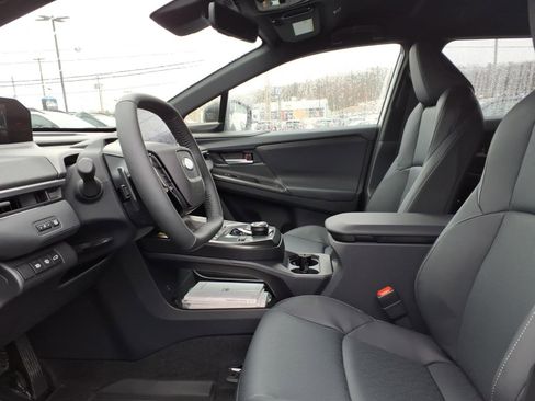 New 2026 Subaru Solterra AWD/4WD image 6