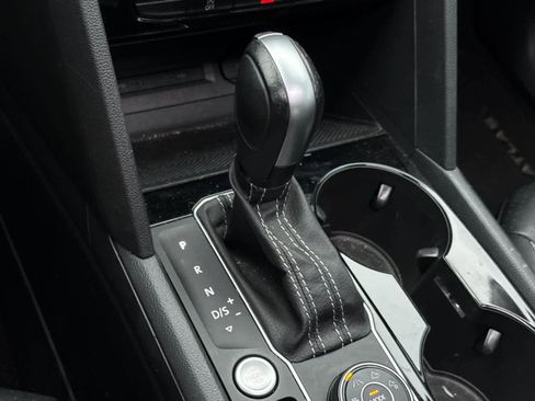 Used 2022 Volkswagen Atlas SEL image 23