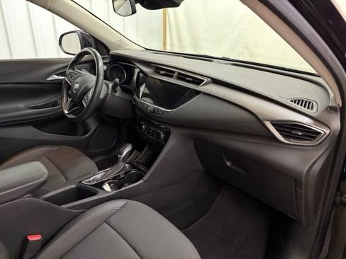 Used 2023 Buick Encore GX Preferred w/ Cold Weather Comfort Package FWD image 19