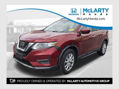Used 2018 Nissan Rogue SV