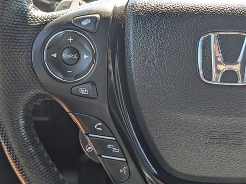 Certified 2022 Honda Ridgeline Black Edition image 23