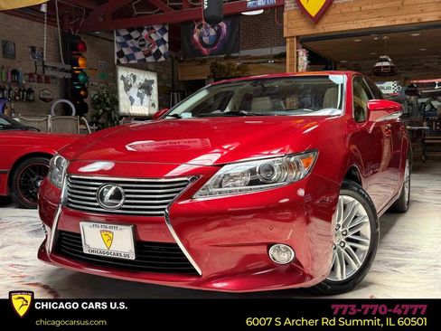 Used 2013 Lexus ES 350 w/ Luxury Pkg FWD image 1