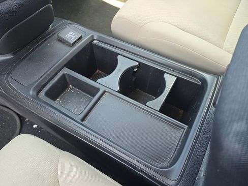 Used 2015 Honda CR-V LX image 16