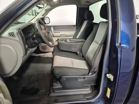 Used 2009 Chevrolet Silverado 1500 W/T image 9