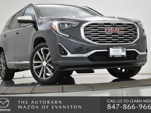 Used 2018 GMC Terrain Denali w/ Advanced Safety Package image 3
