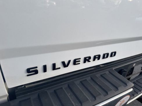 Used 2017 Chevrolet Silverado 1500 LT w/ All Star Edition image 9