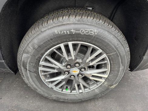 New 2026 Chevrolet Traverse LT w/ Driver Confidence Package image 31