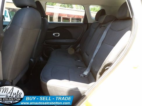 Used 2014 Kia Soul + image 14