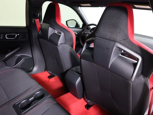 Used 2024 Honda Civic Type R image 39