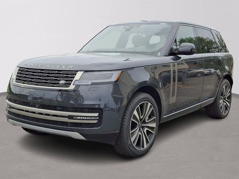 New 2025 Land Rover Range Rover SE image 1