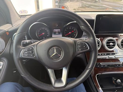 Used 2018 Mercedes-Benz GLC 300 image 23