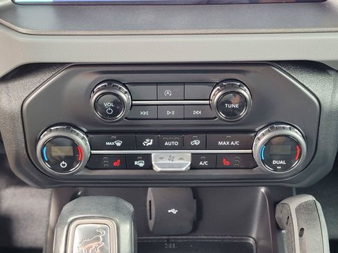 Used 2024 Ford Bronco Big Bend AWD/4WD image 27