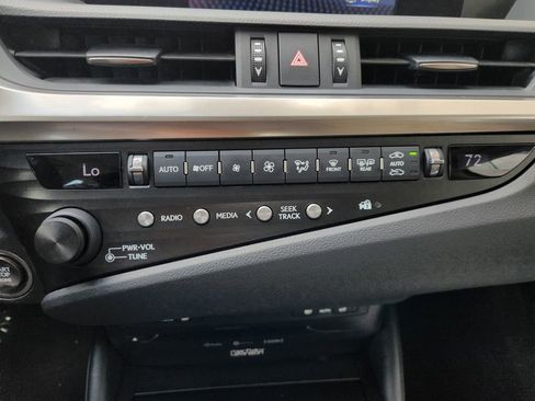 Used 2019 Lexus ES 350 w/ Premium Package image 19