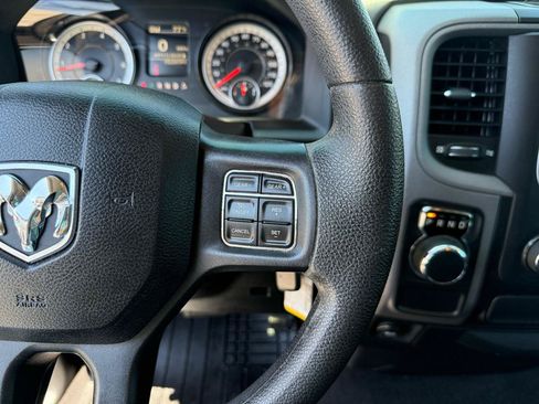 Used 2017 RAM 1500 Express w/ Black Ram 1500 Express Group RWD image 15