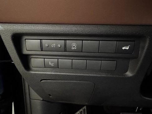 New 2026 Mitsubishi Outlander SEL image 11