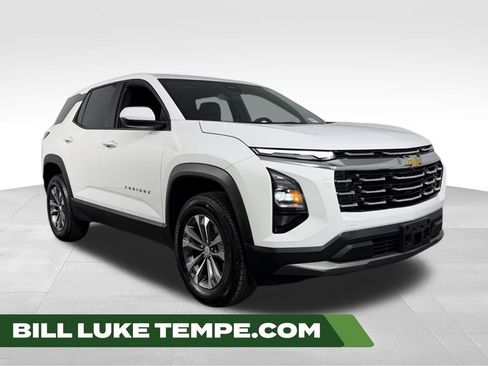 Used 2026 Chevrolet Equinox LT AWD/4WD image 1