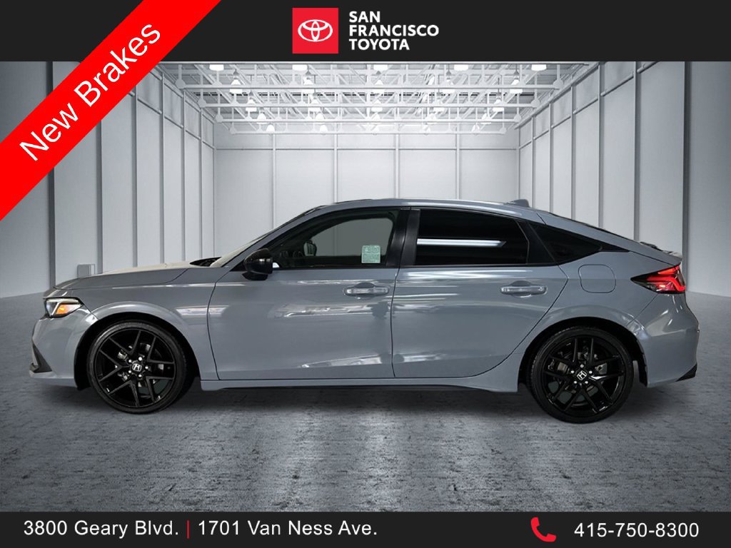 Used 2022 Honda Civic Sport image 2