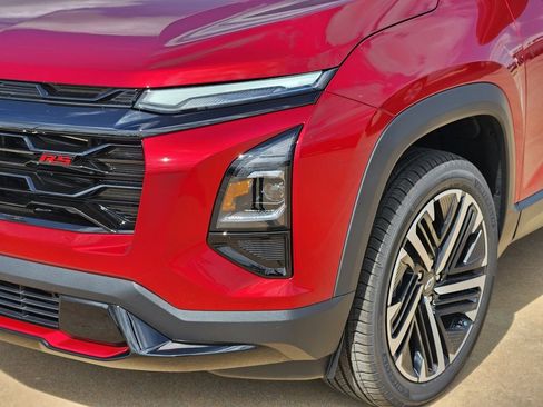 New 2026 Chevrolet Equinox RS w/ LPO, Floor Liner Package FWD image 6