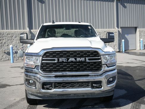 Used 2024 RAM 2500 Big Horn image 2
