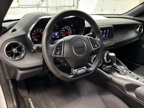 Used 2023 Chevrolet Camaro LT RWD image 15