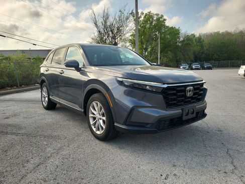 Used 2023 Honda CR-V EX image 8