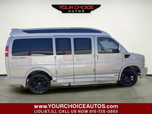 Used 2021 Chevrolet Express 2500 LS w/ Enhanced Convenience Package RWD image 41