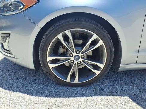 Used 2020 Ford Fusion Titanium AWD/4WD image 11