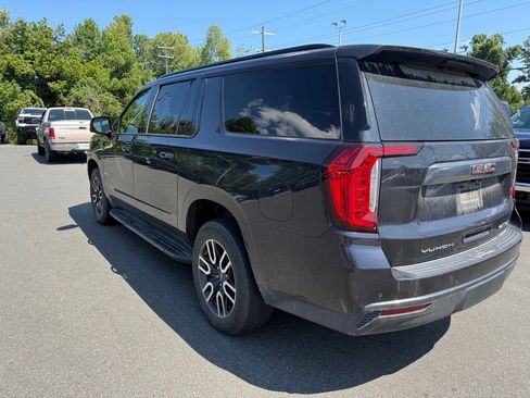 Used 2023 GMC Yukon XL AT4 w/ Technology Package AWD/4WD image 12