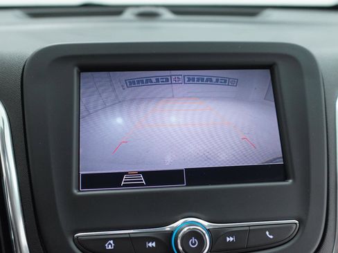 Used 2022 Chevrolet Equinox LS w/ LS Convenience Package FWD image 25