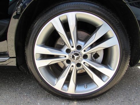 Used 2018 Mercedes-Benz C 300 Sedan image 35