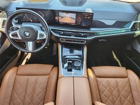 Used 2024 BMW X6 xDrive40i w/ Premium Package image 26