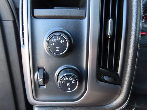 Used 2015 GMC Sierra 1500 SLE w/ All-Terrain Package image 11