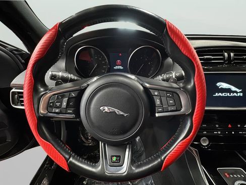 Used 2017 Jaguar XE R-Sport image 11