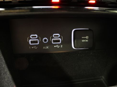 Used 2021 Jeep Grand Cherokee L Limited image 23