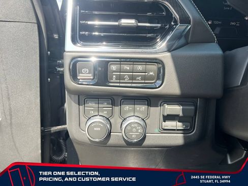 New 2026 GMC Yukon Elevation AWD/4WD image 25