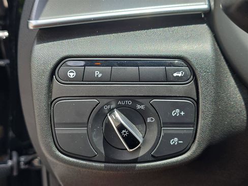 Certified 2024 INFINITI QX50 Luxe image 25