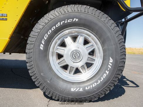 Used 2001 HUMMER H1 4-Door Wagon image 63